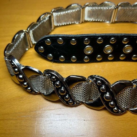 Vintage Nanni genuine leather “xxx” studded chainmail belt 27”-31” - Picture 5 of 16